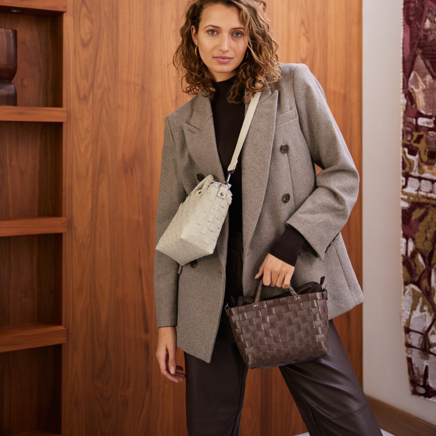 DASH – Crossbody-Tasche mit Reißverschluss und PU-Schulterriemen