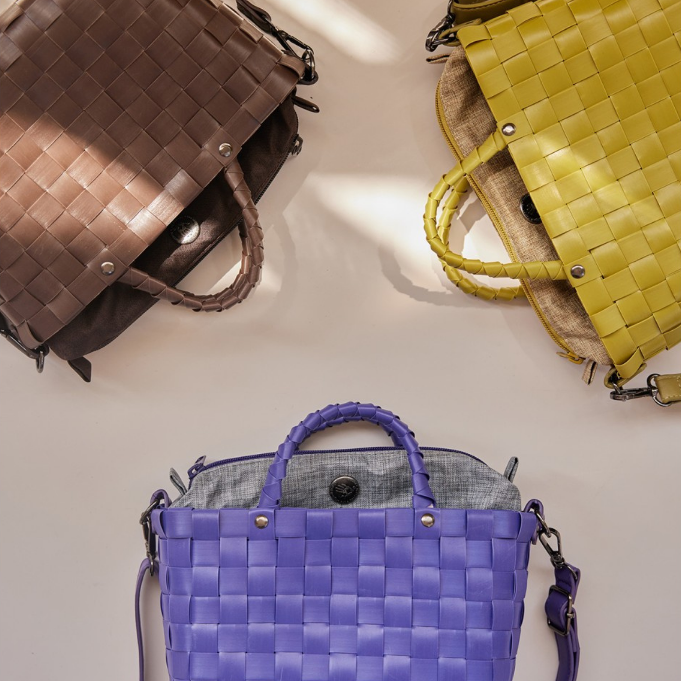 DASH – Crossbody-Tasche mit Reißverschluss und PU-Schulterriemen