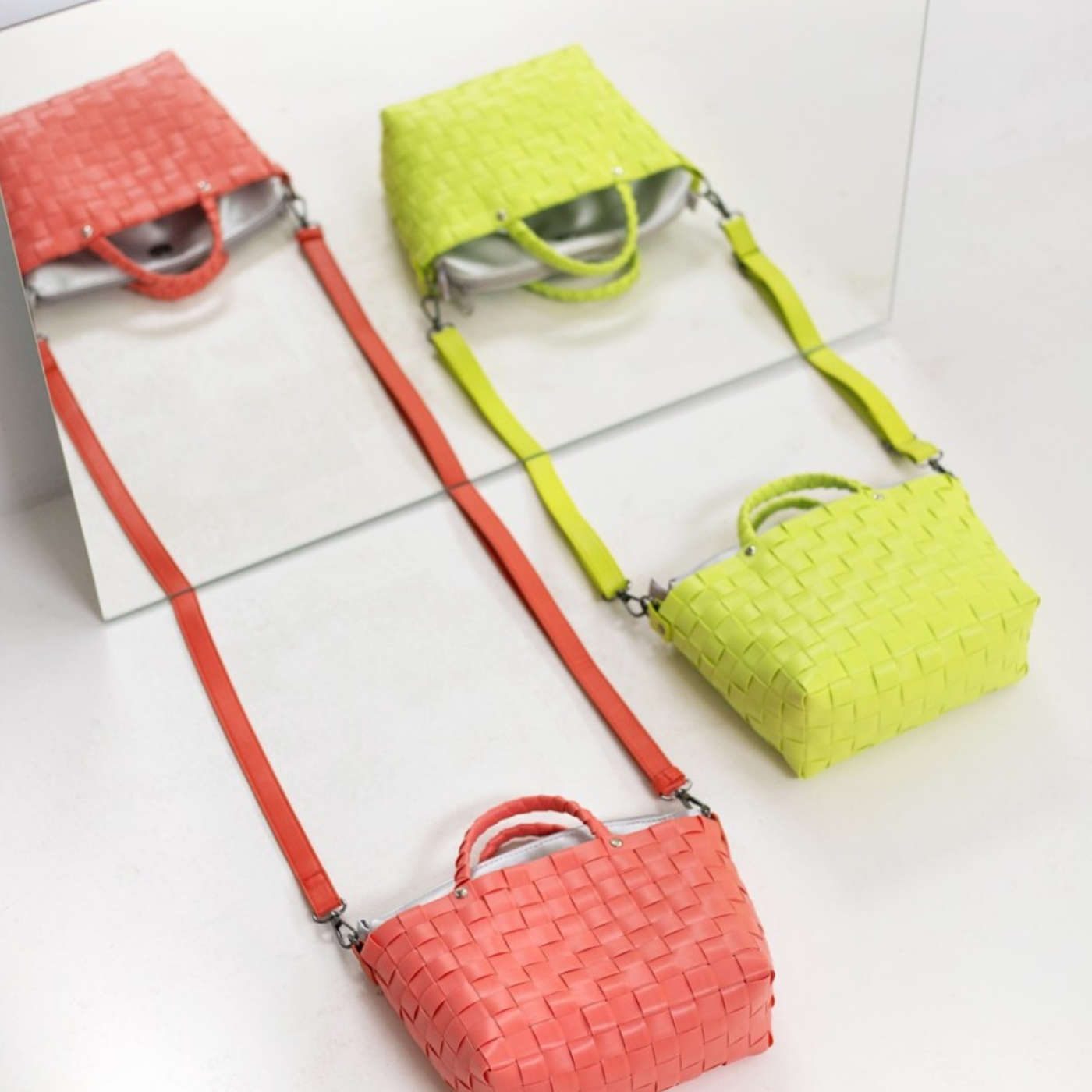 DASH – Crossbody-Tasche mit Reißverschluss und PU-Schulterriemen