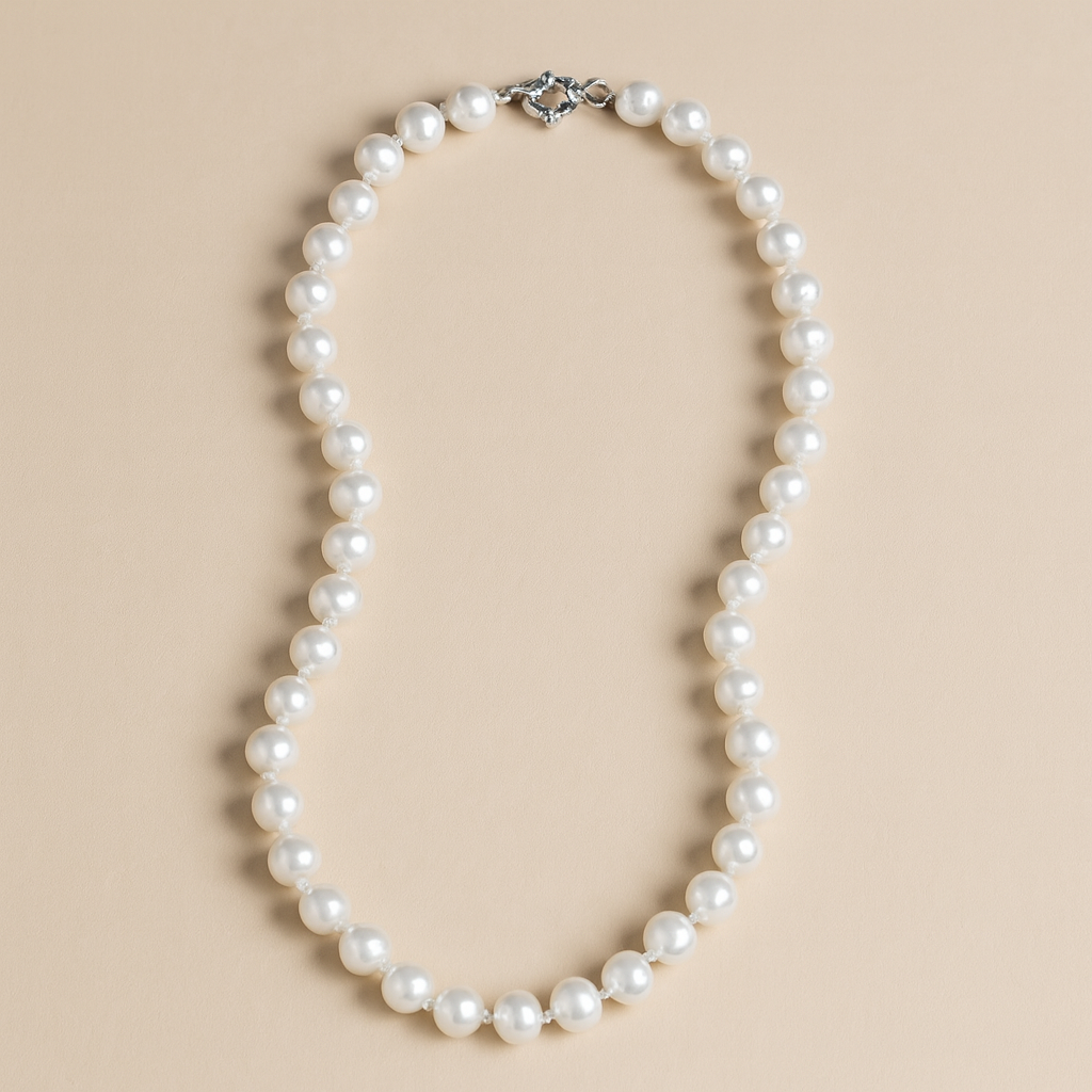 Klassische Perlenkette in Verschiedenen Farben