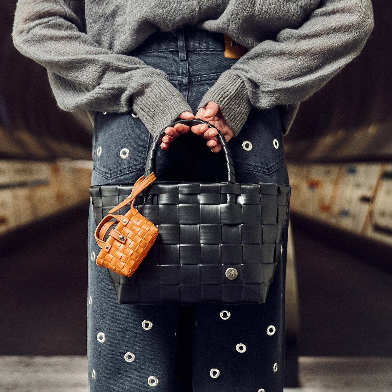Mini Paris – Mini Shopper mit Riemen und PU-Quaste