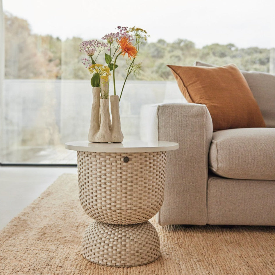 Twist Table – Beistelltisch mit Stauraum und Holzplatte