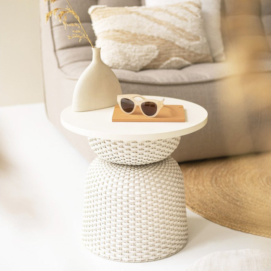 Twist Table – Beistelltisch mit Stauraum und Holzplatte