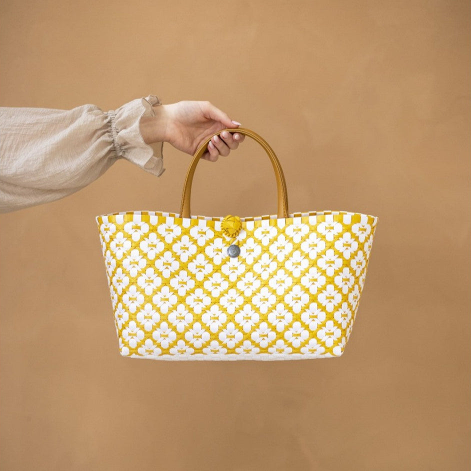 Mini Motif Bag – Handtasche S mit kurzem PU-Griff und weißem Muster