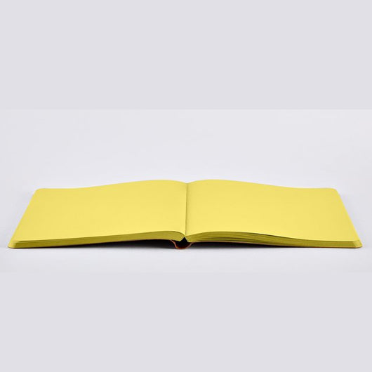 Notizbuch Lederbezug Not White L Light Yellow - Objecto.shop #